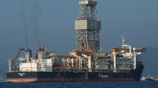 The deep sea mining vessel Hidden Gem returns to port after test mining in the Clarion-Clipperton Zone, in Manzanillo, Mexico, November 16, 2022, photo by Gustavo Graf Maldonado/Reuters